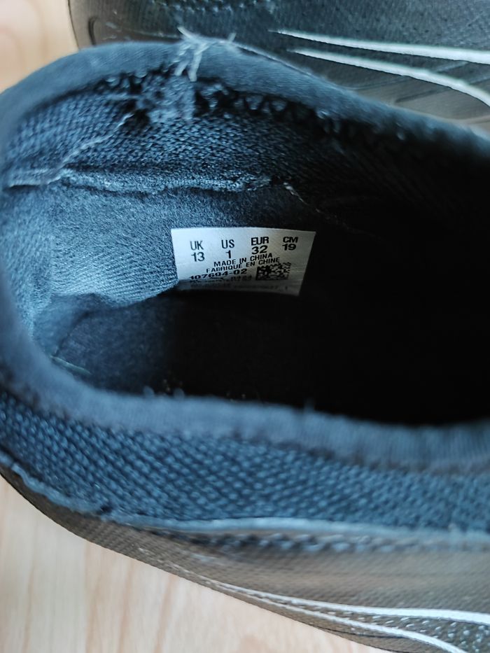 Chaussures de football moulées enfant ULTRA 5 MATCH+ Noir en Pointure 32 - photo numéro 6