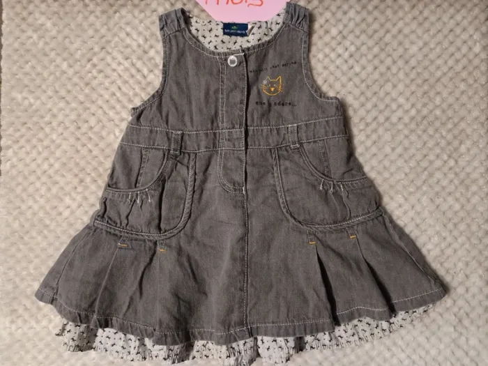 Robe en jean grise 9 mois - photo numéro 2