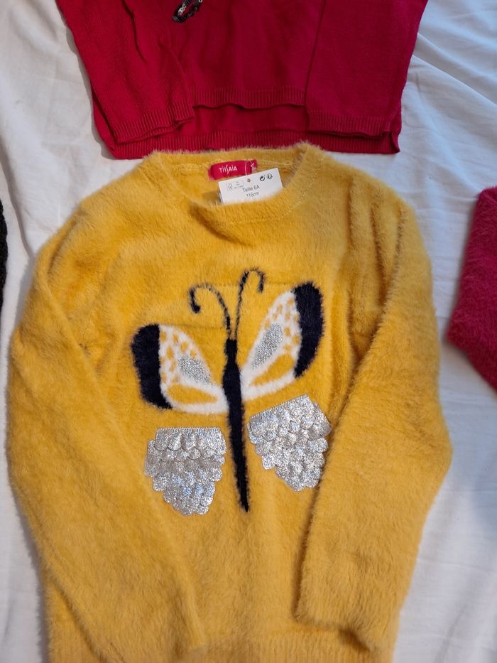 Lot de vêtements 6ans pulls et gilets 6ans fille neufs - photo numéro 4