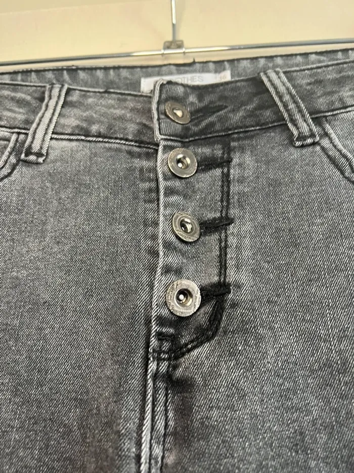 Jeans Cloothes - photo numéro 3