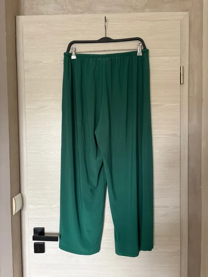Pantalon large vert Zara - photo numéro 2