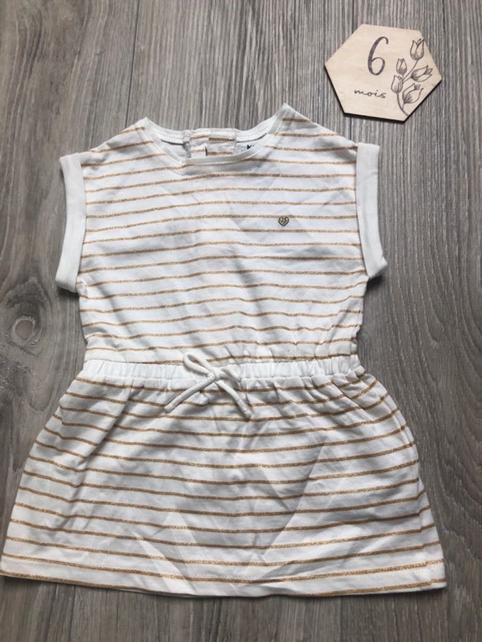 Jolie robe Kiabi 6 mois à rayures dorées
