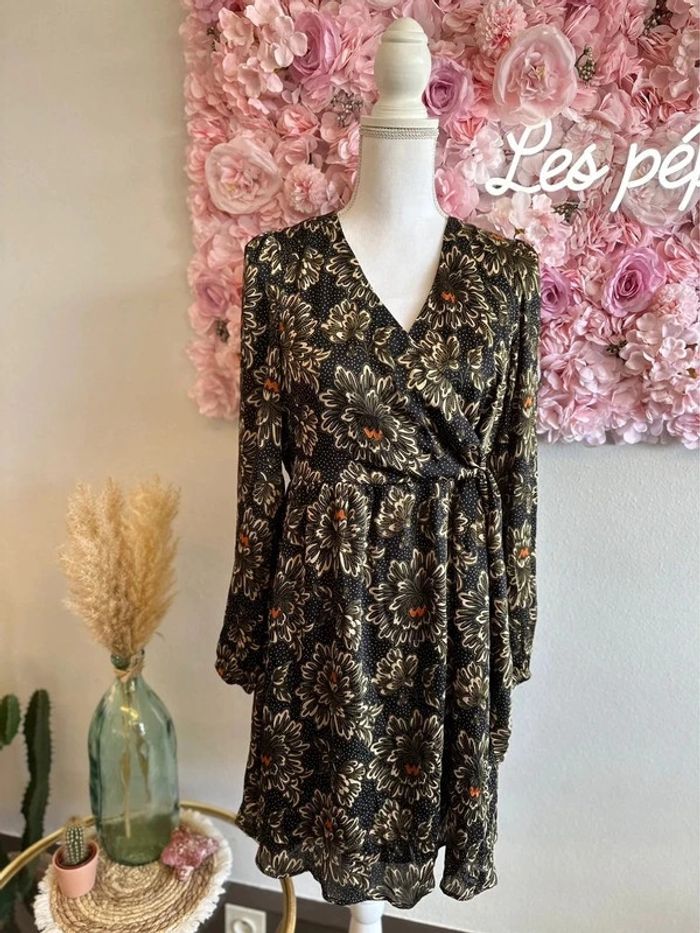 Robe midi à motifs fleuris colorés taille 36 - neuve Promod - photo numéro 4