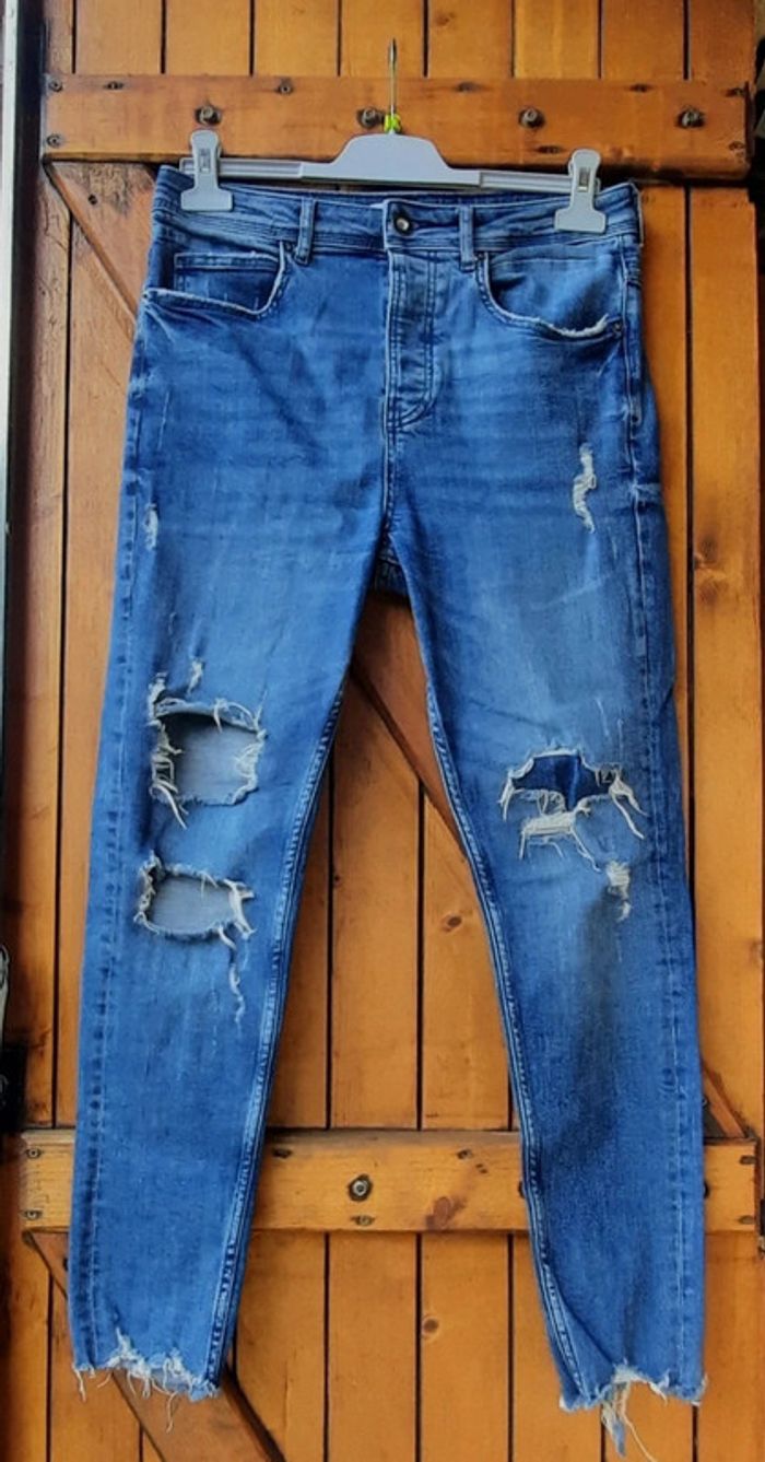 Jean troué Zara, 40
