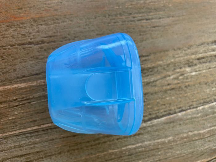 Boîte transport et stérilisation avec tétine neuve - photo numéro 2