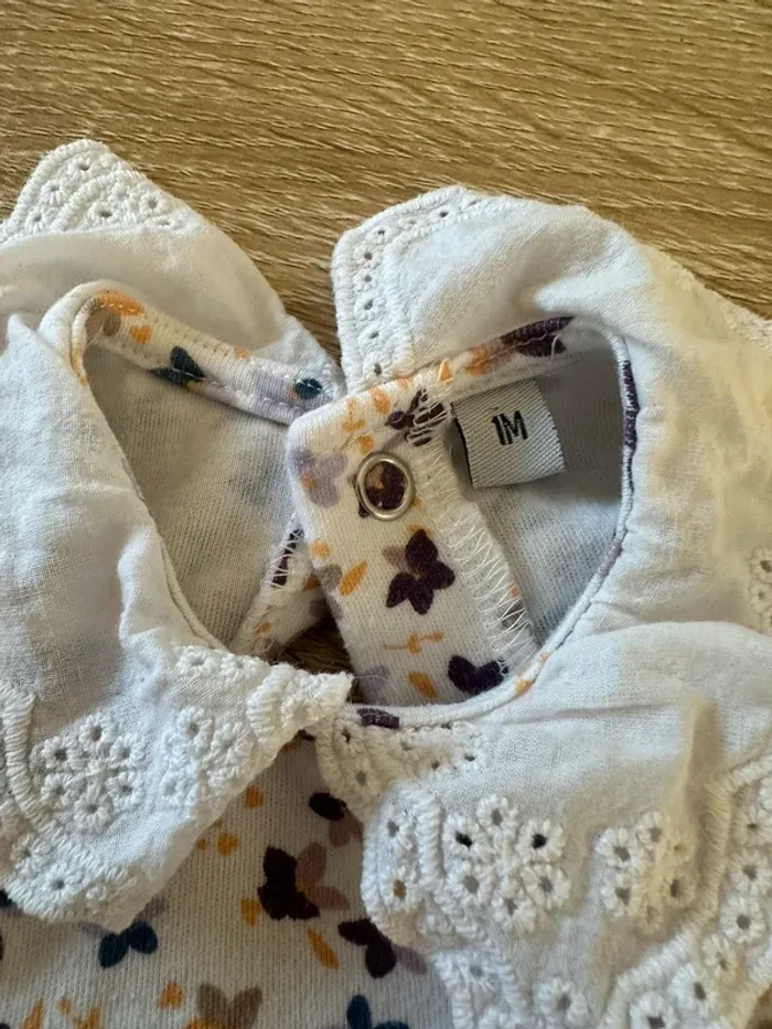 Lot de vêtements bébés filles 1 mois - photo numéro 10