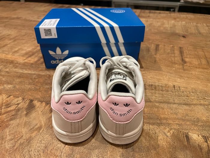 Stan smith rose 24 - photo numéro 5