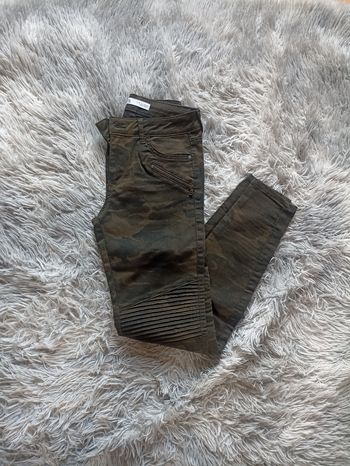 Pantalon skinny army camouflage femme taille S/36 Zara