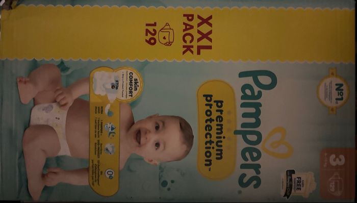 Couches Pampers premium taille 3 xxl