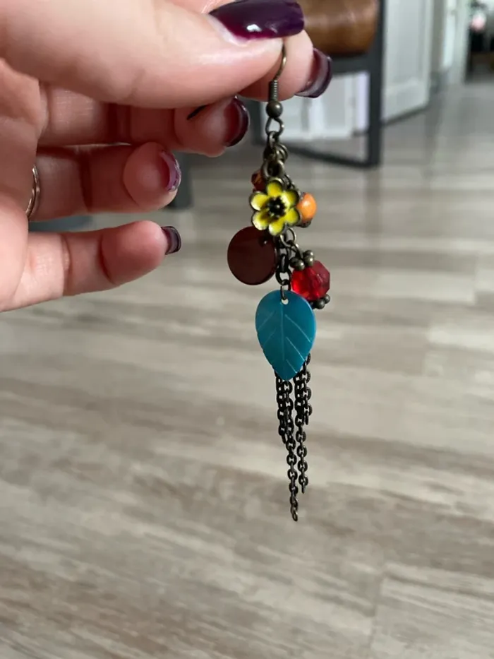 Boucles d’oreilles à fleurs vintage - photo numéro 3