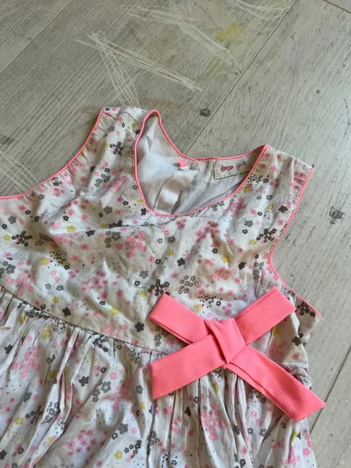 Robe été 6ans - photo numéro 2