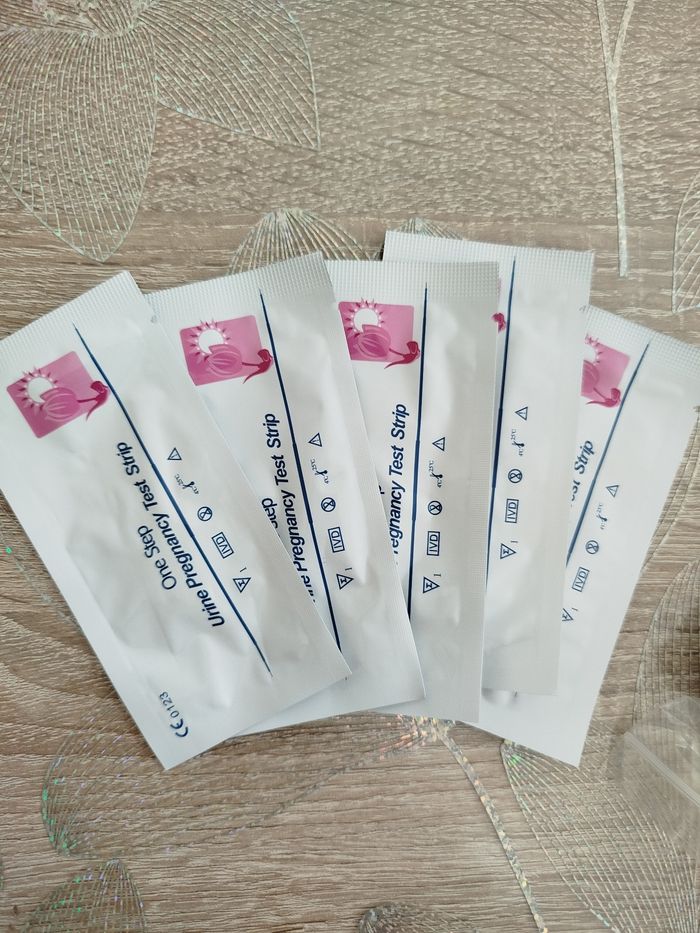 5 test de grossesse bandelette