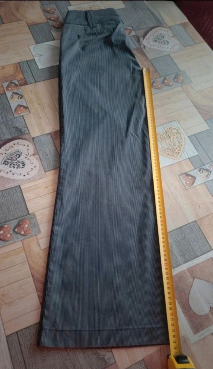 Pantalon fines rayures marine et blanc - photo numéro 7