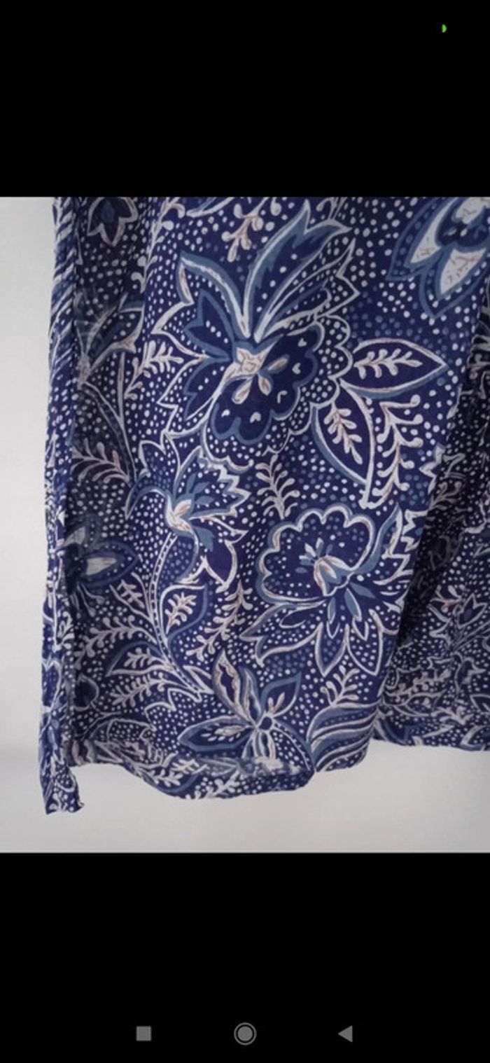 Tunique fleurie blanche et bleu - photo numéro 3