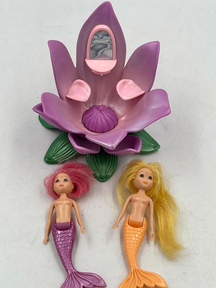 Maison fleur + 2 figurines sirènes articulés - photo numéro 2