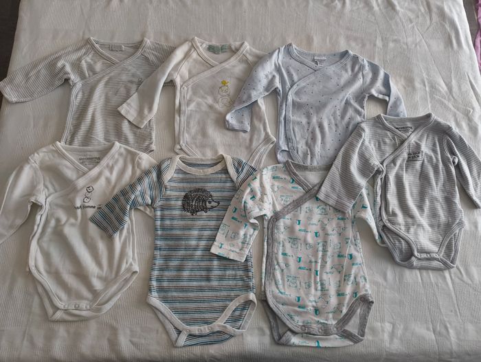 Lot bodies garçon 3 mois