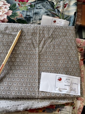 🏡 Grand coupon coton japonais motif Asanoha (étoile traditionnelle)