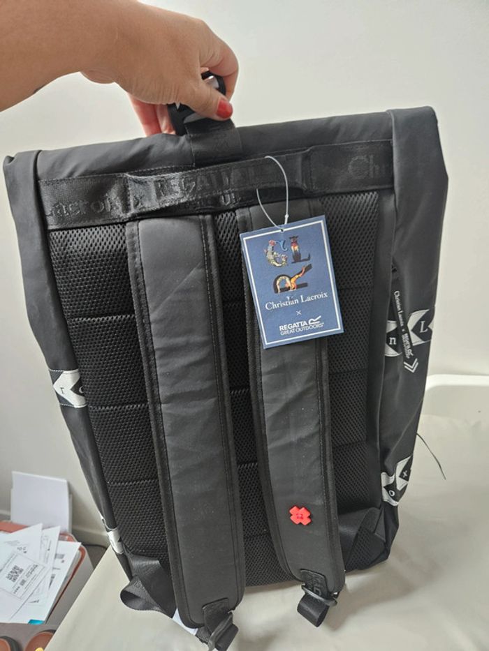 Sac à dos Christian Lacroix - photo numéro 4