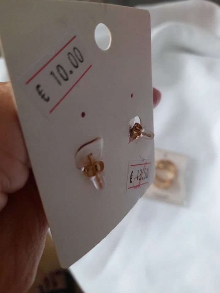 Créoles boucles d oreilles doré neuve avec étiquette 🏷 - photo numéro 3