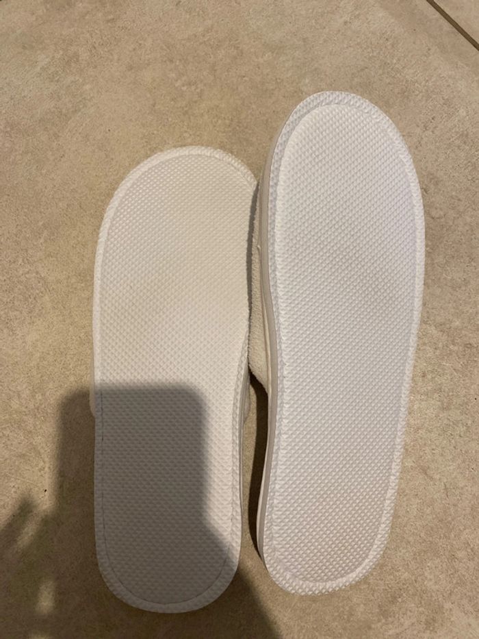 Chaussons invités adulte - photo numéro 2