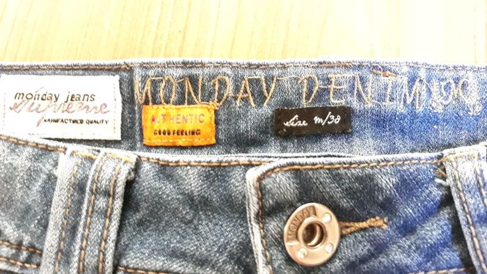 Mini-jupe 💖sexy taille 38 - photo numéro 4