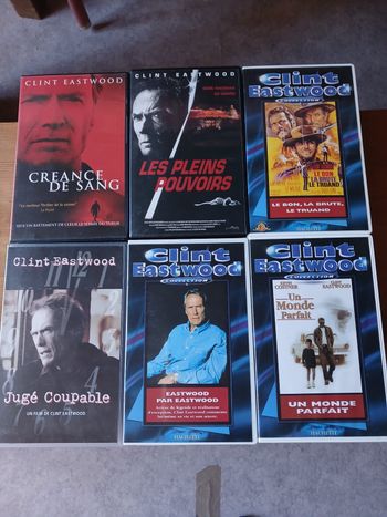 6 VHS avec Clint Eastwood 