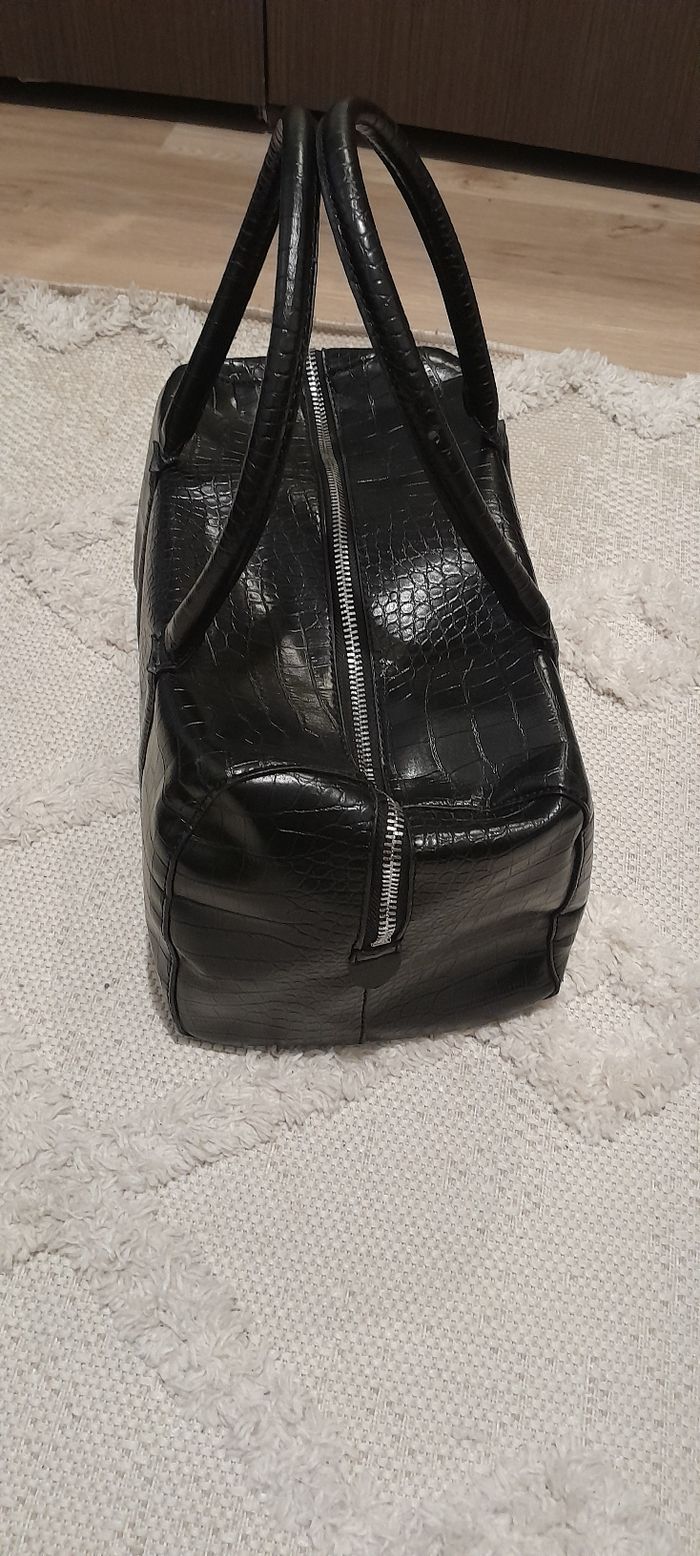 Sac à main noir avec motifs à écailles - photo numéro 4