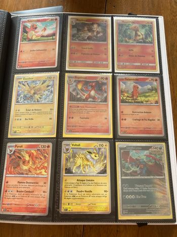 Lot de 9 cartes Pokémon holo