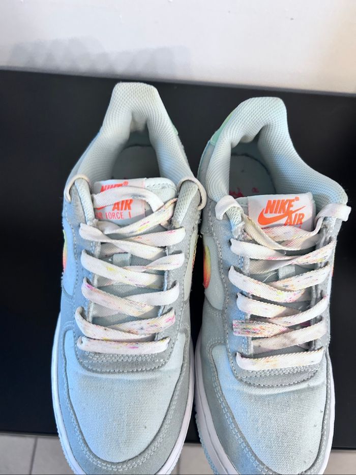 Nike Air Force 1 Low GS HF4782-474 - Pointure 36.5 - Très bon état - photo numéro 3