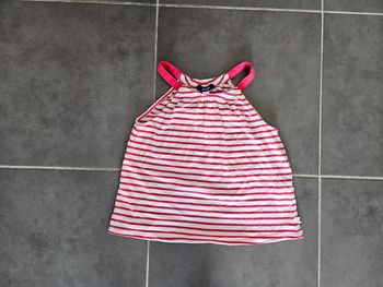 Débardeur/top OKAIDI, taille 6 ans, Excellent État, très peu porté