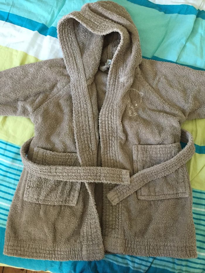 peignoir 2 ans