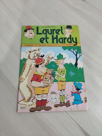 Magazine mensuel en couleurs Laurel et Hardy 32 vintage 1982