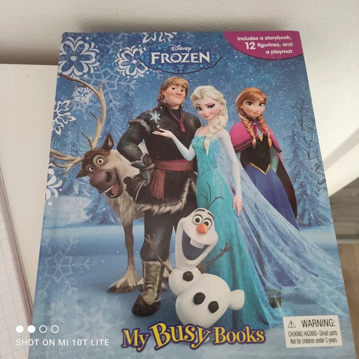 Livre " Frozen" en anglais Disney