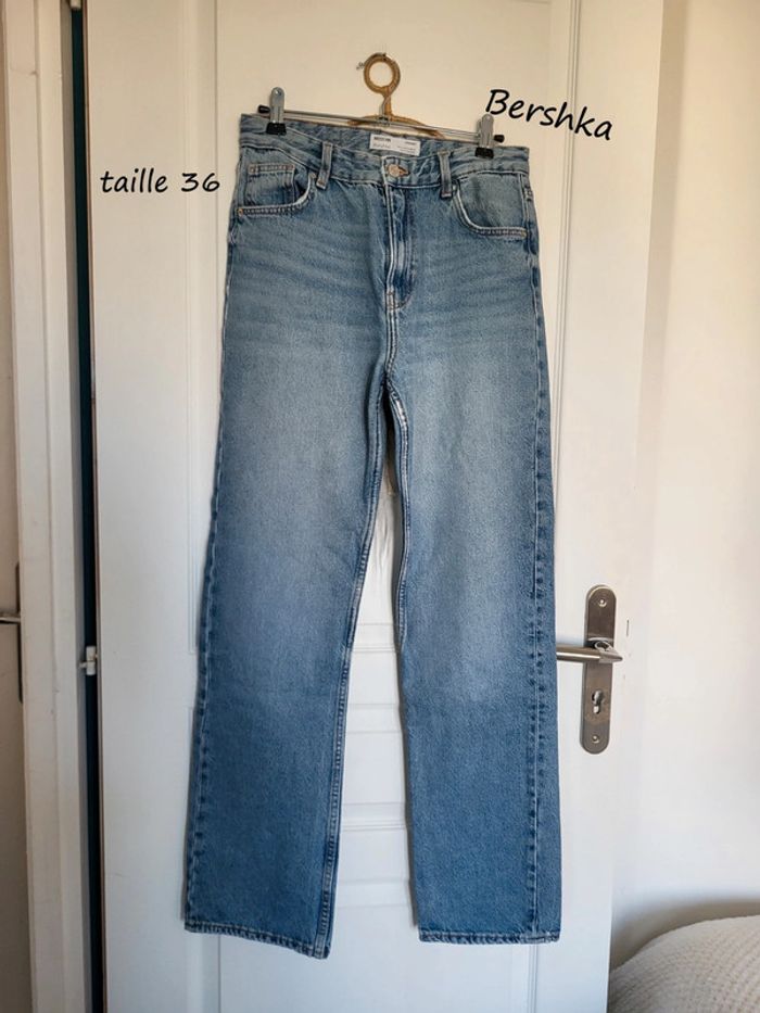 Jean Bershka taille 36 - photo numéro 2