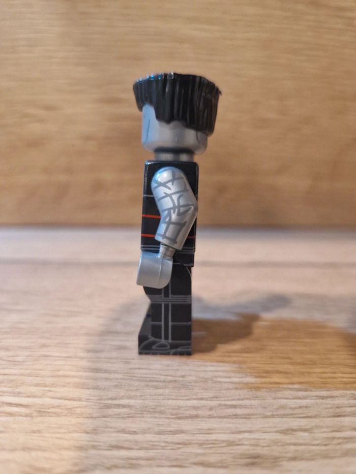 Figurine type lego Colossius 6 cms de haut Marvel - photo numéro 2