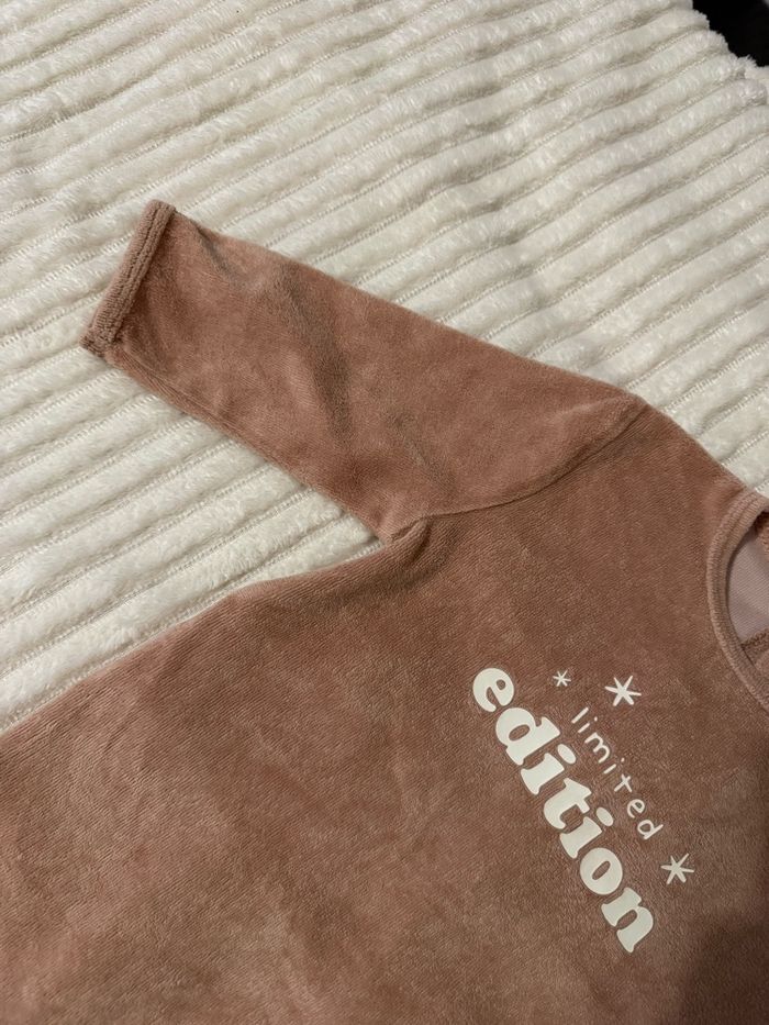 Pyjama type velour - Mixte/fille/garcon - Kiabi - 6 mois - Excellent état - photo numéro 9