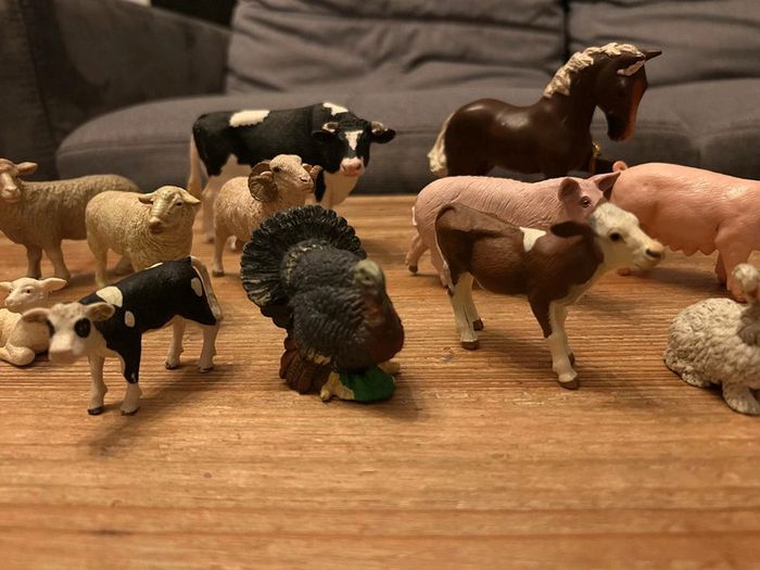 Lot de figurines animaux - photo numéro 2