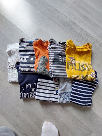 Lot 9 Tee-shirts ML 6 ans