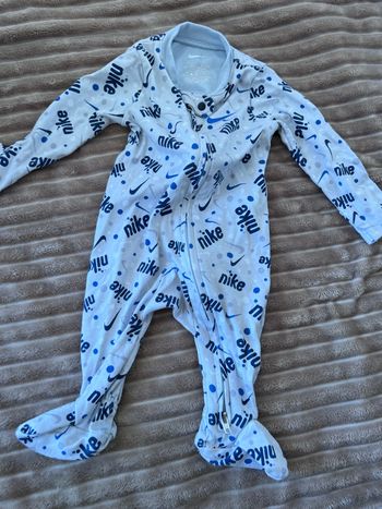 Pijama Nike 3 mois 