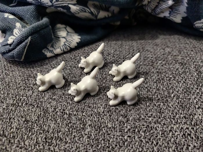 5 chats blancs Lego - parfait état - Vrai Lego