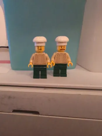 2 figurines chef lego