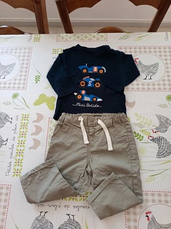 Ensemble haut Gémo bas Kiabi 12 mois