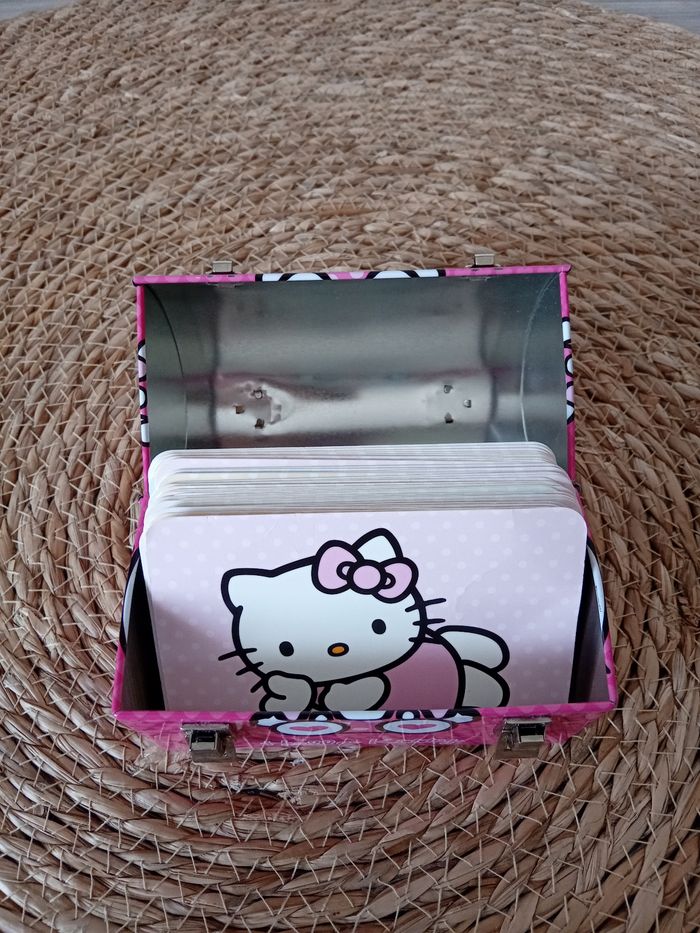 Malette en métal avec cartes alphabétique et chiffre Hello Kitty - photo numéro 5
