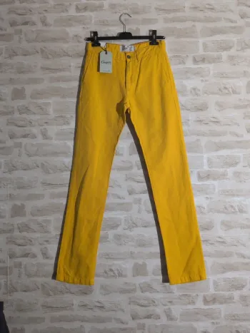 Pantalon Chevignon neuf avec étiquette – Taille 36 – moutarde