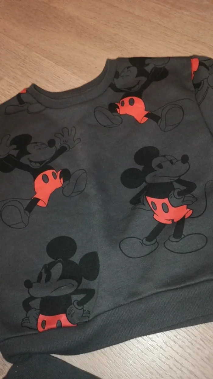Survetement mickey - photo numéro 3