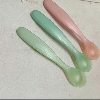 Lot 3 cuillères silicone pommette