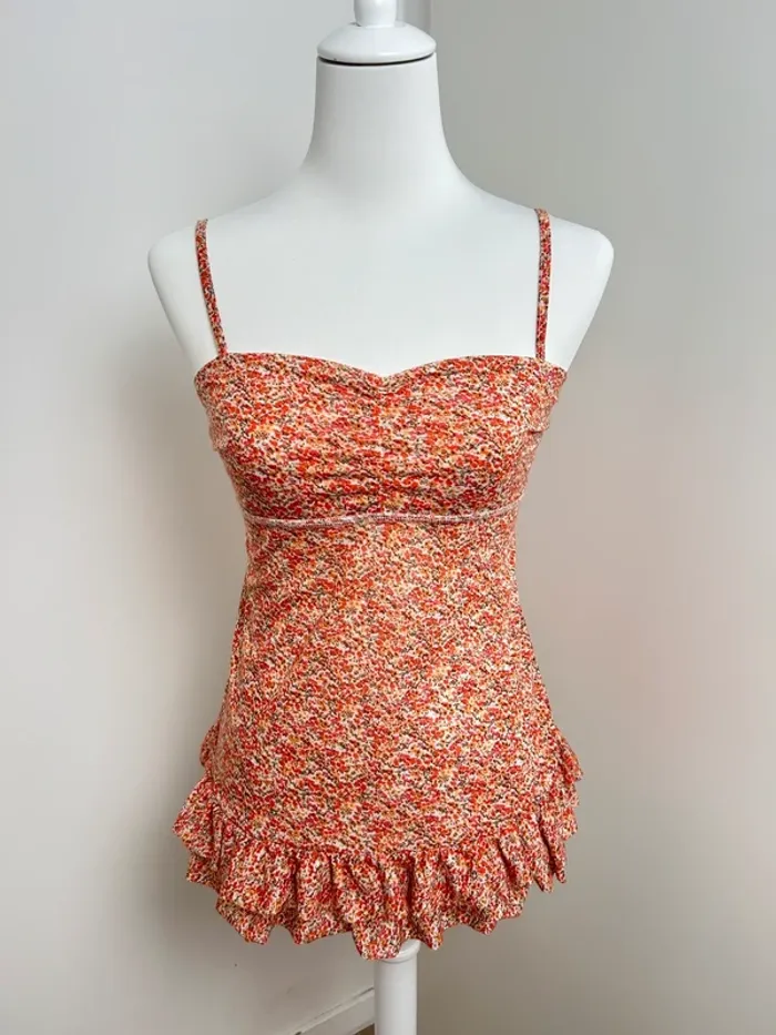 Top vintage court corail fleuri à volant taille S