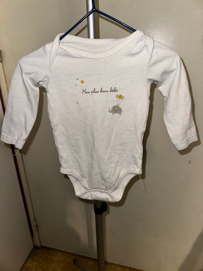 Lot body 9 mois - photo numéro 2