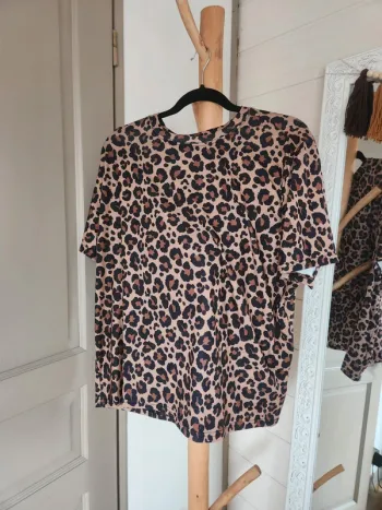 Tshirt leopard loose shein