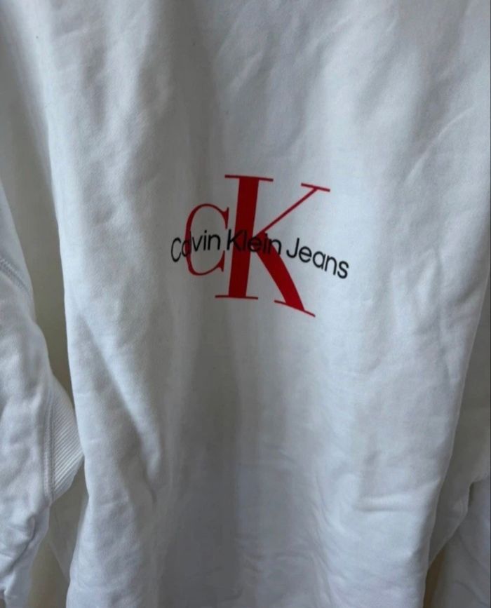 Sweat CK - photo numéro 2